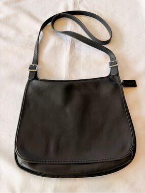 Vintage Coach Slim Hippie Flap Black Leather Crossbody No 9134